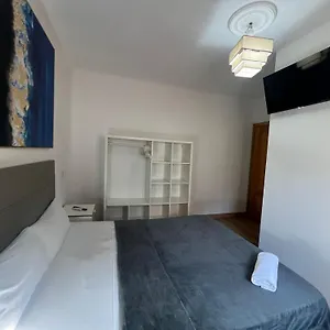 Hello 3*, Madrid Espagne